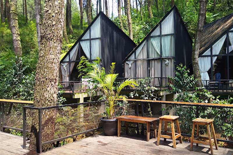 Biaya Glamping (Glamour Camping) Per Malam di Muara Rahong Hills Pangalengan Bandung