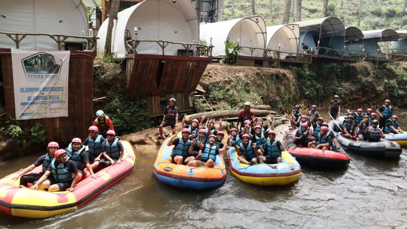 Wisata Rafting dan Camping Pangalengan Bandung, Liburan Seru yang Lagi Viral! - Muara Rahong Hills
