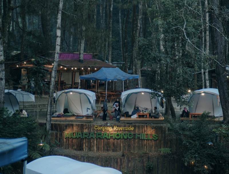 Glamping Fasilitas Lengkap Tepi Sungai Ini Lagi Ramai Diburu Wisatawan